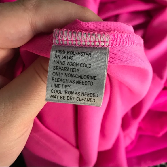 💗SPAGHETTI STRAP BRIGHT PINK DRESS - Picture 4 of 4